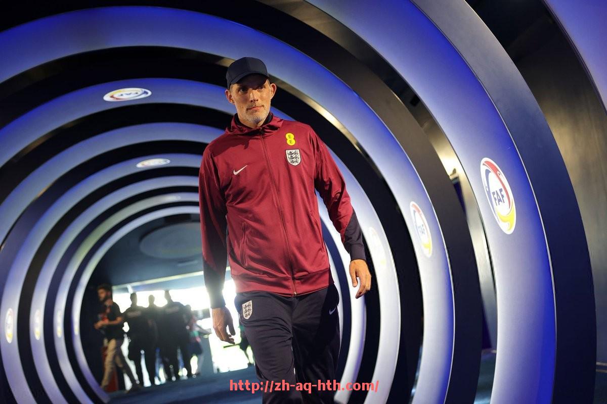 华体会hth登录入口-德甲球队集体合照创意文案及拍照技巧推荐