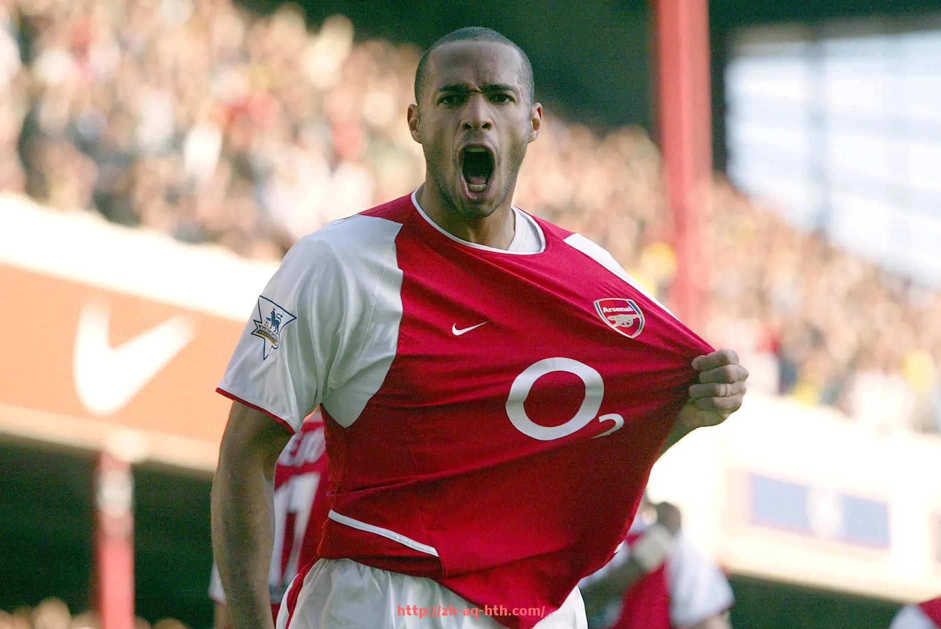 华体会hth登录入口-英超球员涉嫌聚会吸毒事件及其对职业生涯的影响